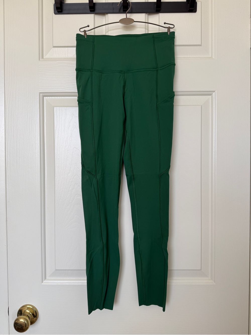 Green Lululemon leggings size 4